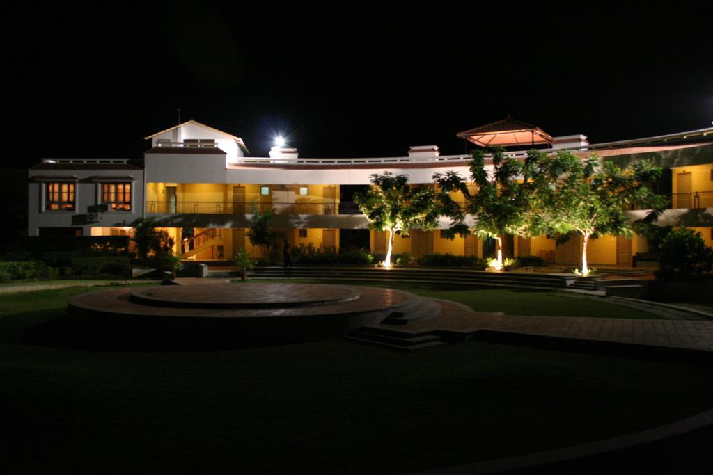 Sterling Arunai Anantha - Tiruvannamalai Tiruvannāmalai Exterior foto