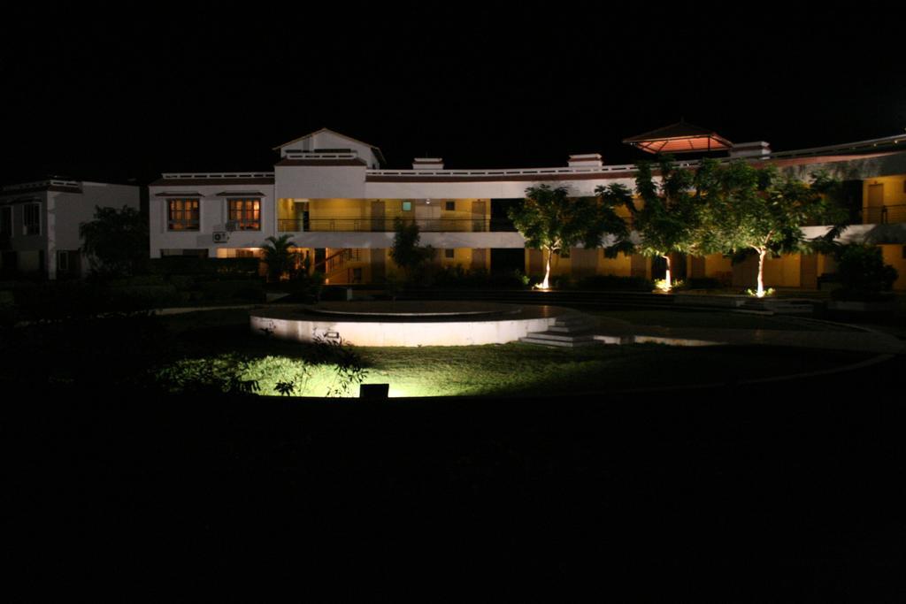 Sterling Arunai Anantha - Tiruvannamalai Tiruvannāmalai Exterior foto